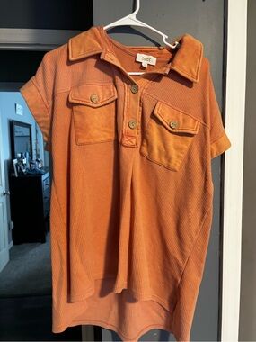 Boutique Orange Short-Sleeve Collared Top